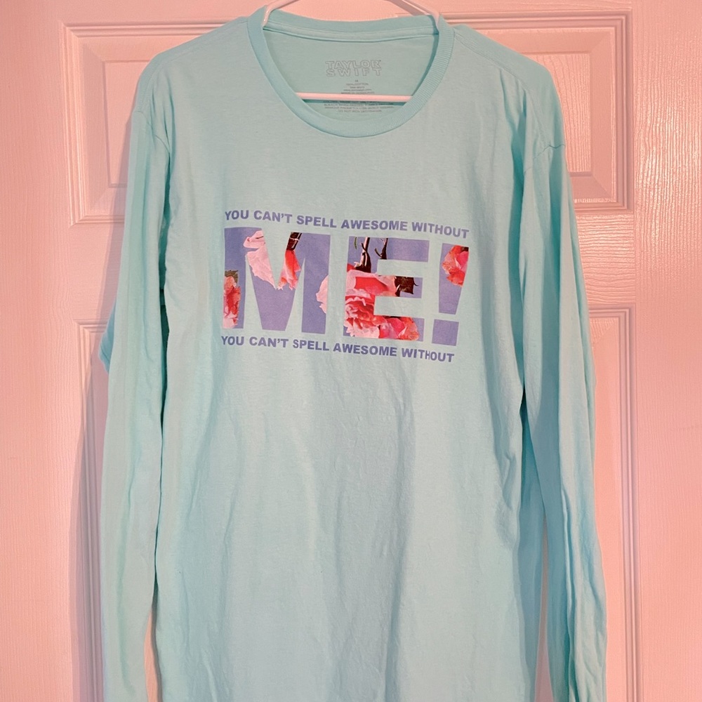 Taylor Swift ME! Awesome long sleeve, light blue